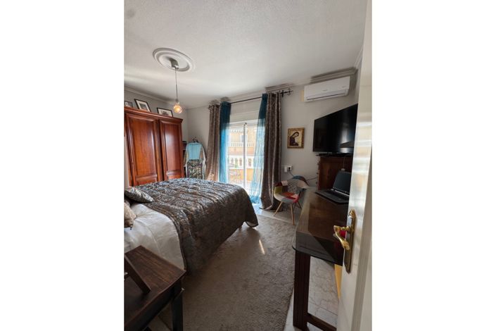 Image No.19-2 Bed House for sale
