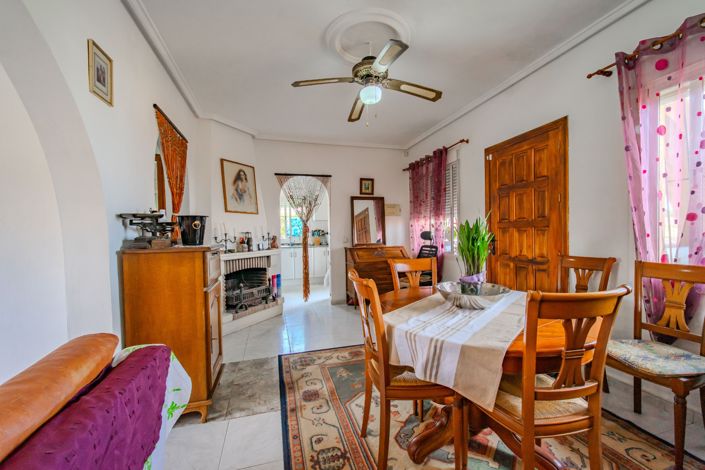 Image No.2-Villa de 4 chambres à vendre à Ciudad Quesada