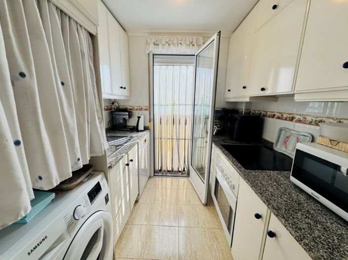 Image No.17-2 Bed Apartment for sale