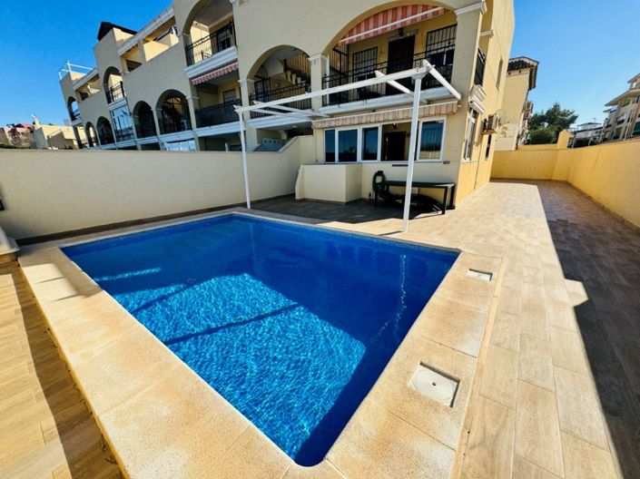 Image No.21-2 Bed Apartment for sale