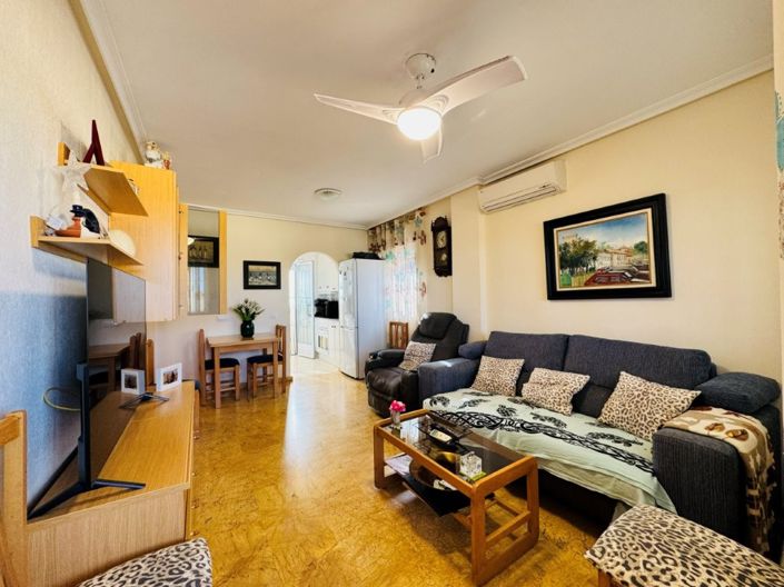 Image No.4-2 Bed Apartment for sale