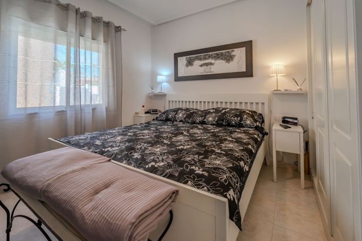 Image No.18-3 Bed Villa for sale