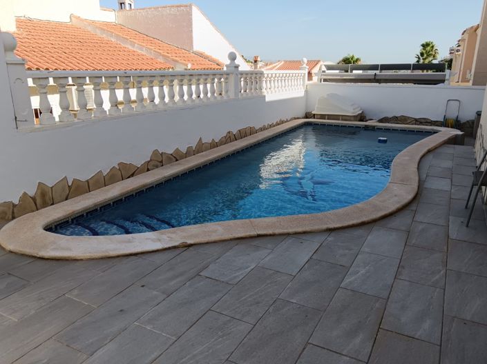 Image No.2-3 Bed Villa for sale