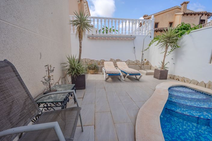 Image No.30-3 Bed Villa for sale