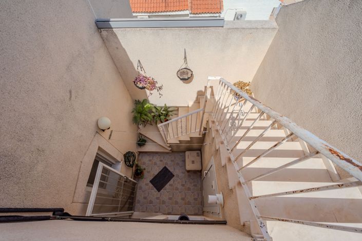 Image No.37-3 Bed Villa for sale