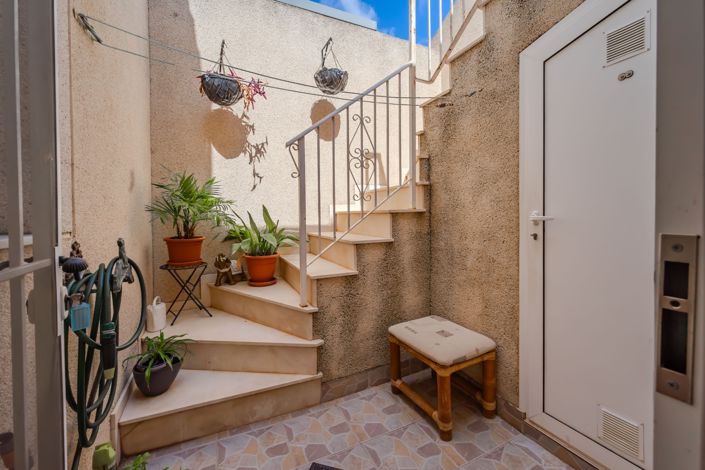 Image No.42-3 Bed Villa for sale