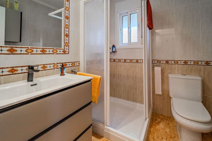 Image No.21-2 Bed Villa for sale