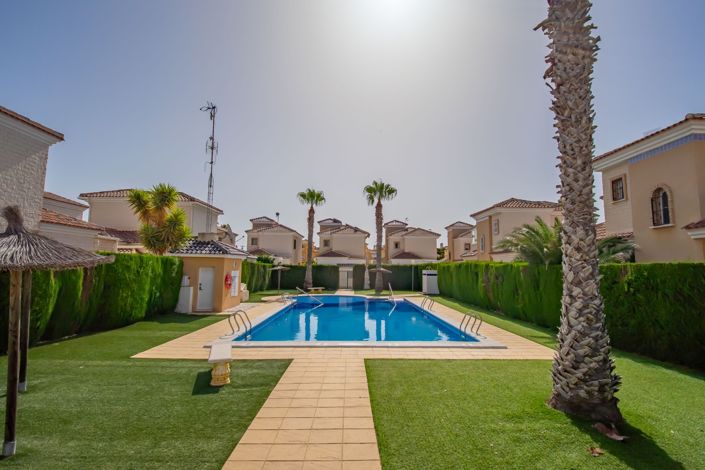 Image No.30-2 Bed Villa for sale