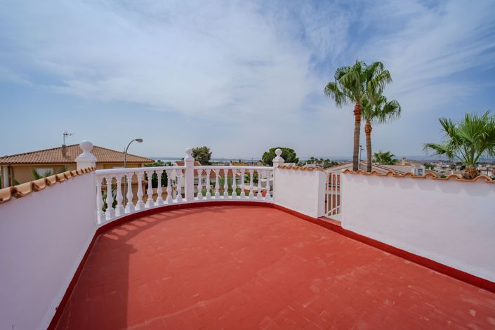 Image No.11-3 Bed Villa for sale