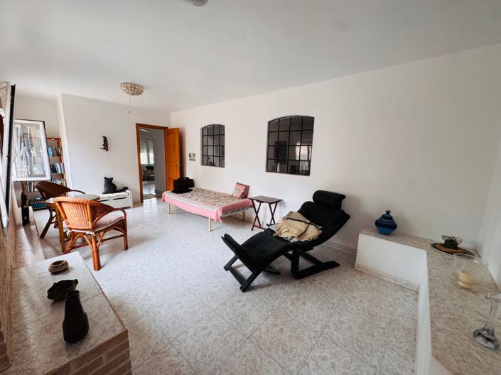 Image No.14-5 Bed Villa for sale