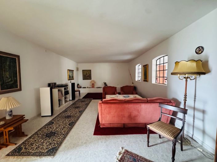 Image No.23-5 Bed Villa for sale