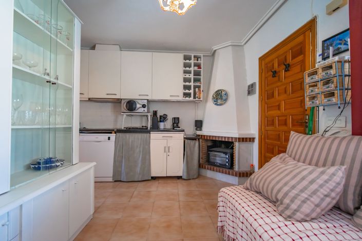 Image No.4-1 Bed Bungalow for sale