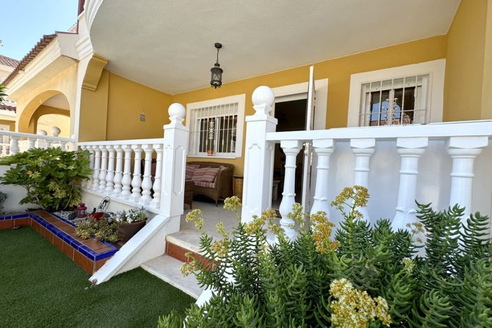 Image No.22-3 Bed Townhouse for sale