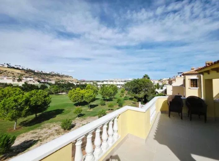Image No.6-3 Bed Villa for sale