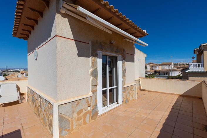 Image No.31-Villa for sale