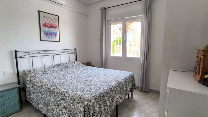 Image No.14-4 Bed Villa for sale