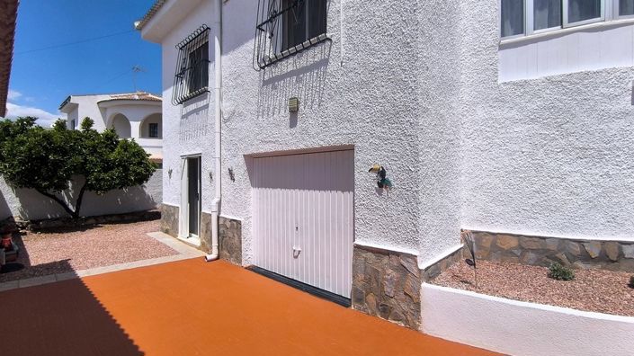 Image No.26-4 Bed Villa for sale