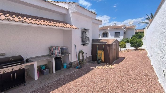 Image No.28-4 Bed Villa for sale