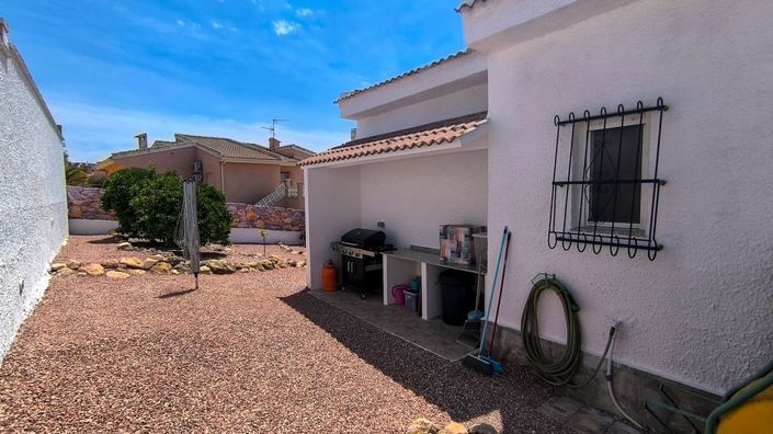 Image No.32-4 Bed Villa for sale
