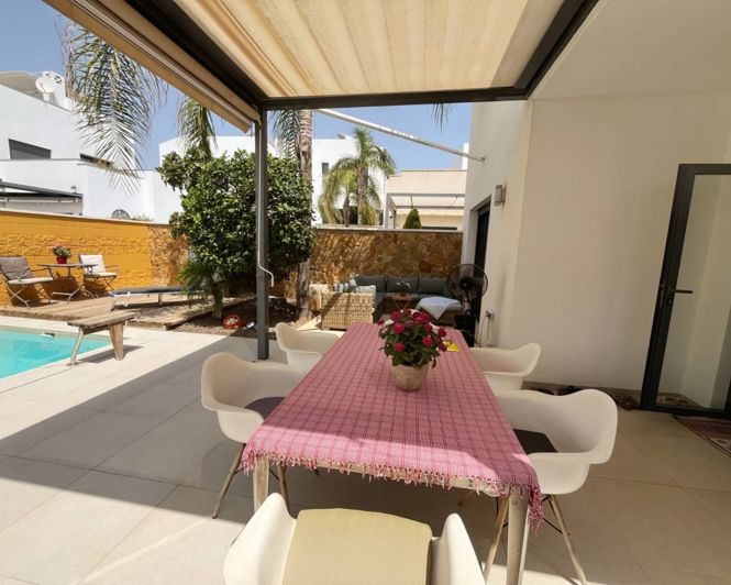 Image No.18-2 Bed Villa for sale