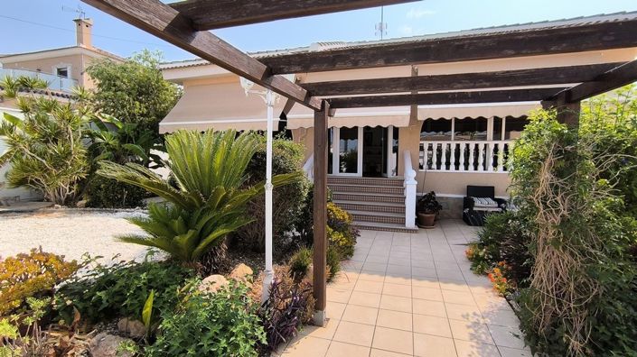 Image No.19-3 Bed Villa for sale