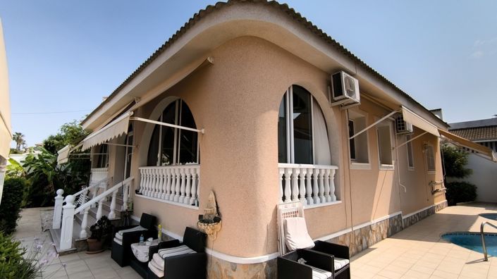 Image No.26-3 Bed Villa for sale