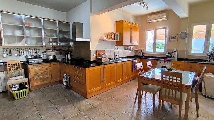 Image No.3-3 Bed Villa for sale