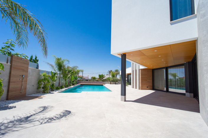 Image No.12-5 Bed Villa for sale