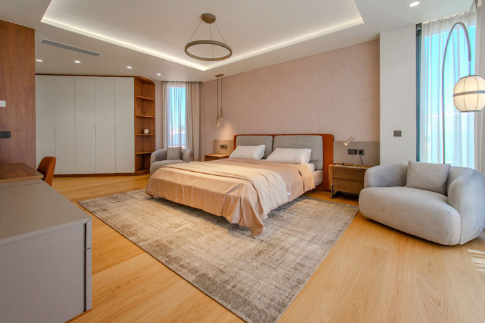 Image No.57-5 Bed Villa for sale