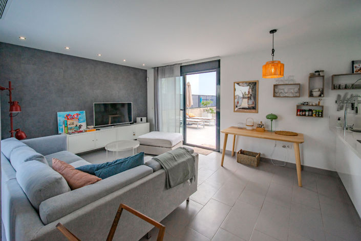 Image No.15-2 Bed House for sale