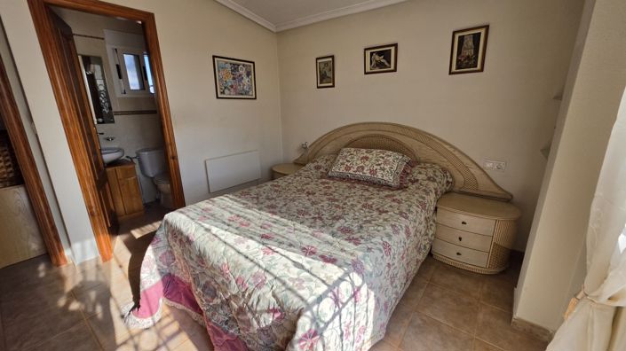 Image No.11-3 Bed Villa for sale