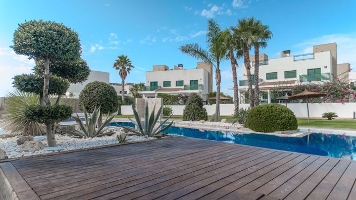 Image No.31-3 Bed House for sale
