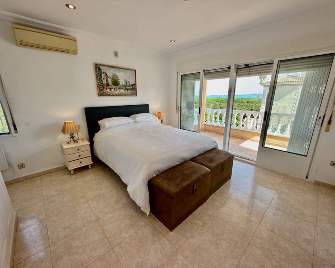 Image No.13-4 Bed Villa for sale