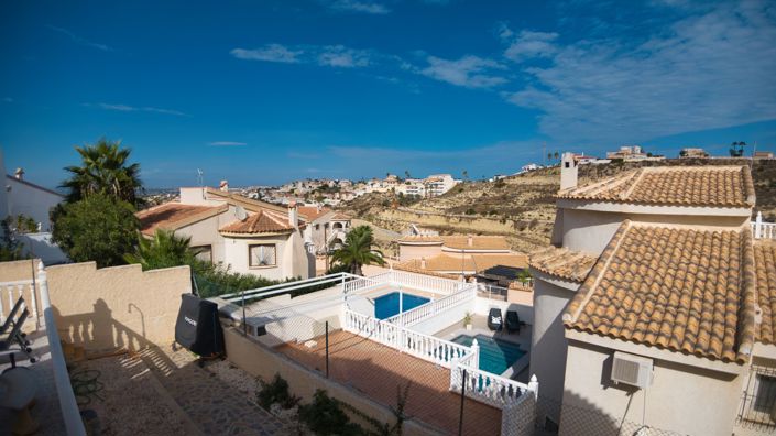 Image No.19-2 Bed Villa for sale