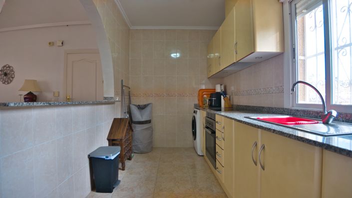 Image No.4-2 Bed Villa for sale