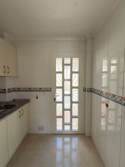 Image No.10-3 Bed Townhouse for sale