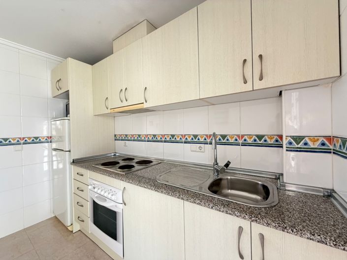 Image No.6-3 Bed Townhouse for sale