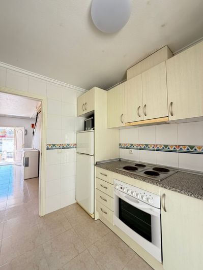 Image No.9-3 Bed Townhouse for sale