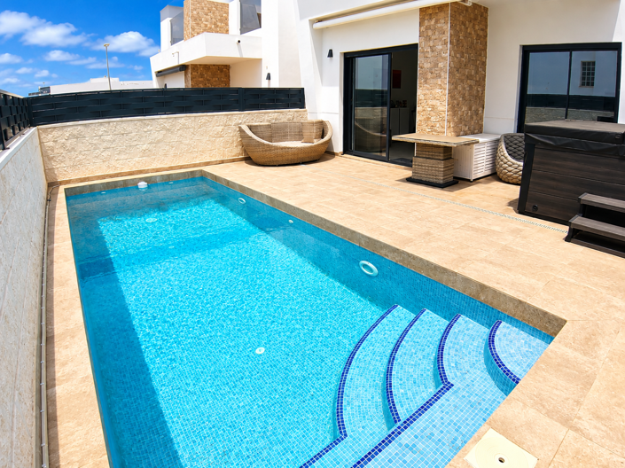 Image No.21-2 Bed Villa for sale
