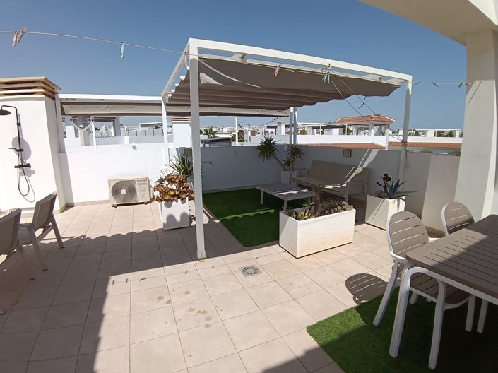 Image No.20-2 Bed Apartment for sale