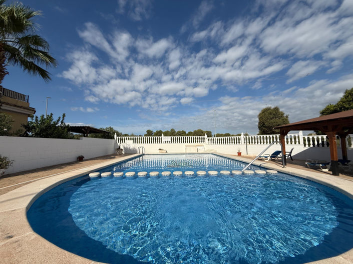 Image No.2-Villa de 2 chambres à vendre à Ciudad Quesada
