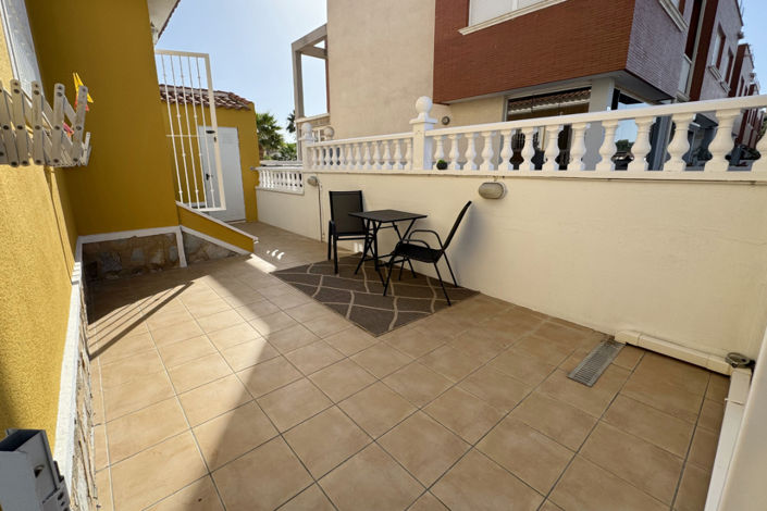 Image No.20-3 Bed House for sale