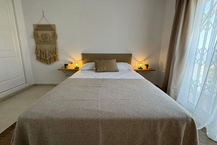 Image No.9-3 Bed House for sale