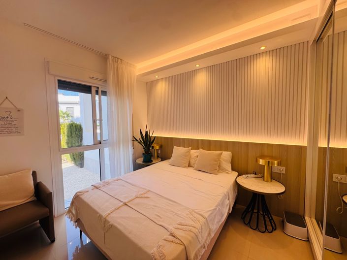 Image No.21-3 Bed Apartment for sale