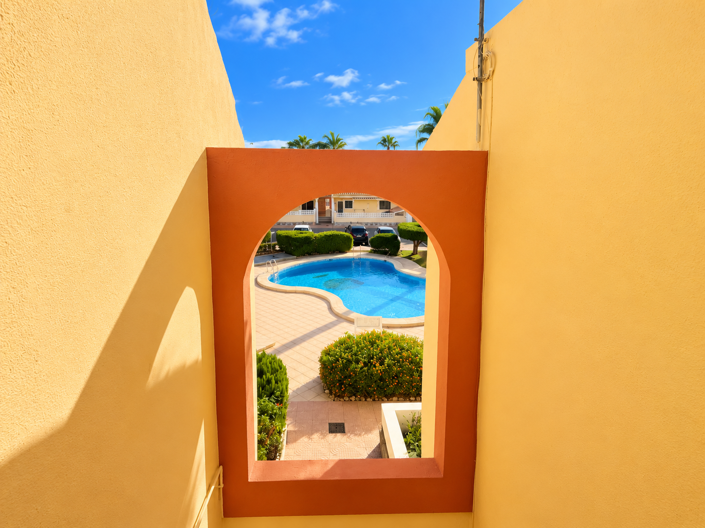 Image No.9-2 Bed Apartment for sale
