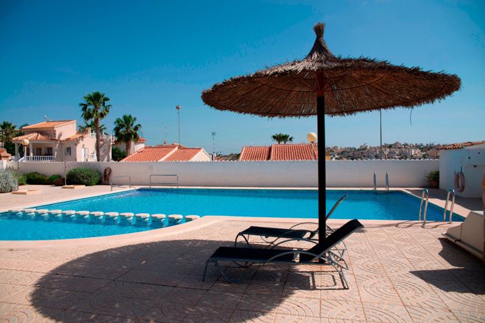 Image No.28-2 Bed House for sale