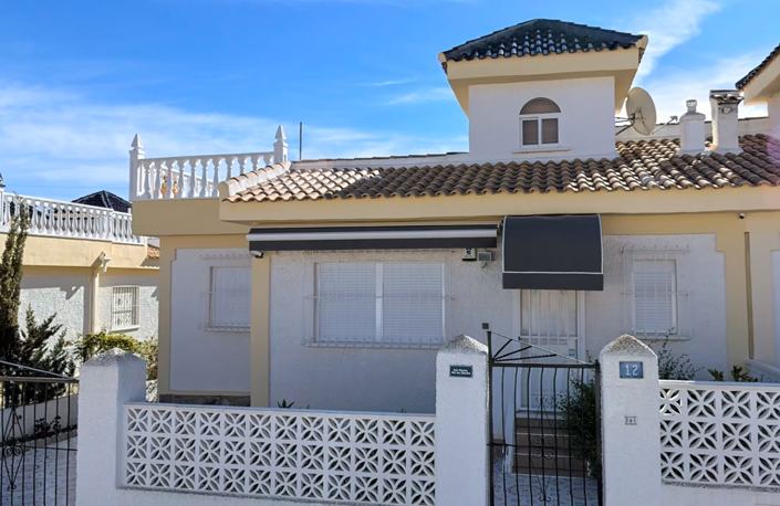 Image No.17-2 Bed House for sale