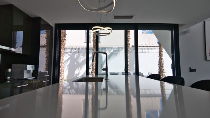 Image No.40-4 Bed Villa for sale