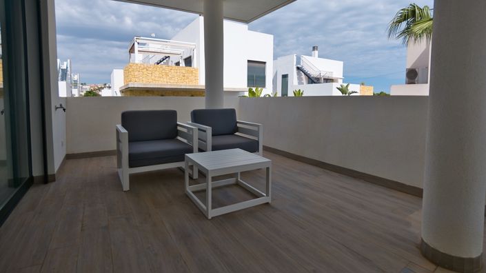 Image No.52-4 Bed Villa for sale