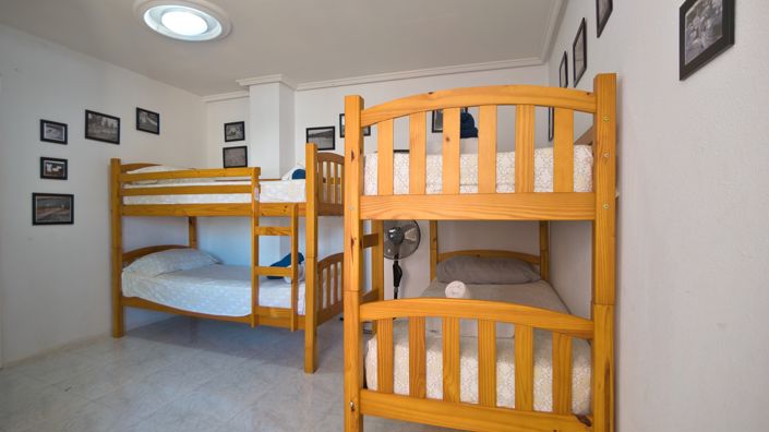 Image No.20-3 Bed House for sale